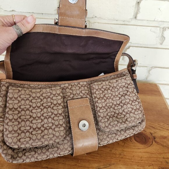 Vintage Coach Soho Signature C's Brown Shoulder Bag - Picture 12 of 15